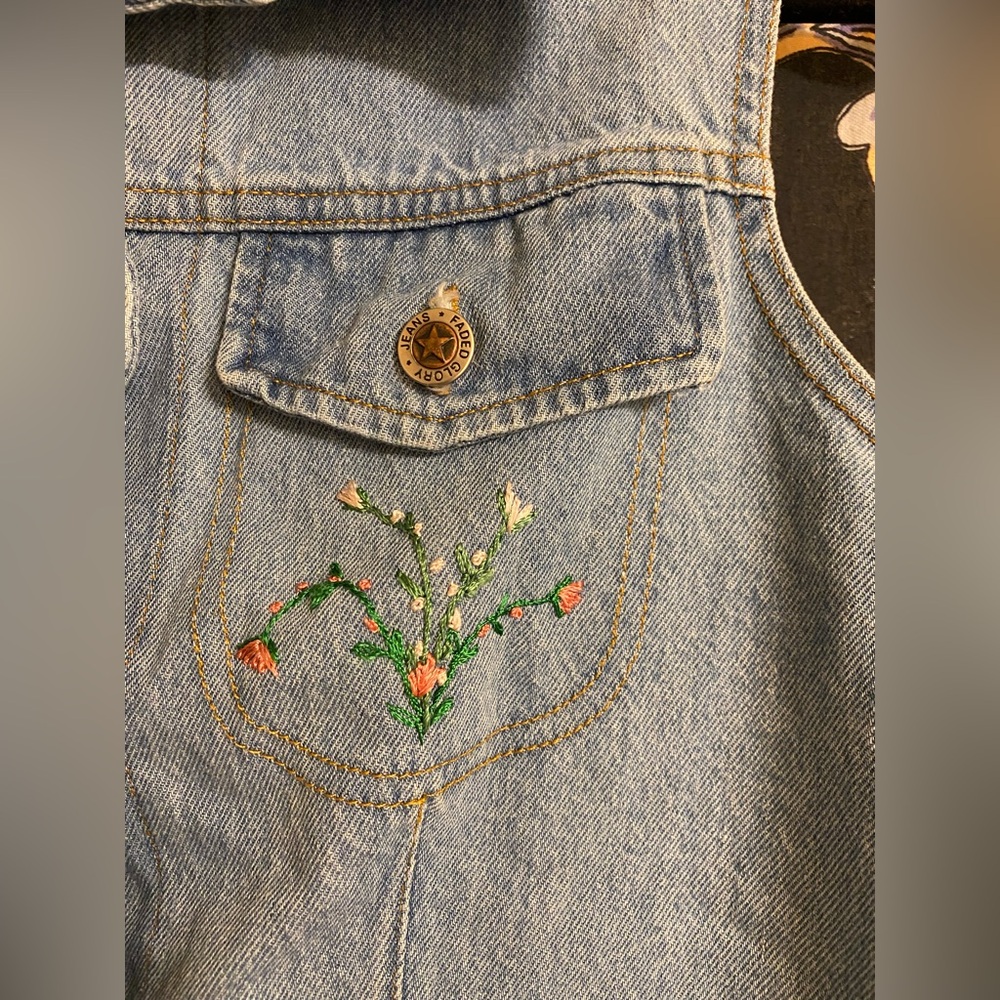 Faded Glory - Denim Vest - Picture 5 of 9